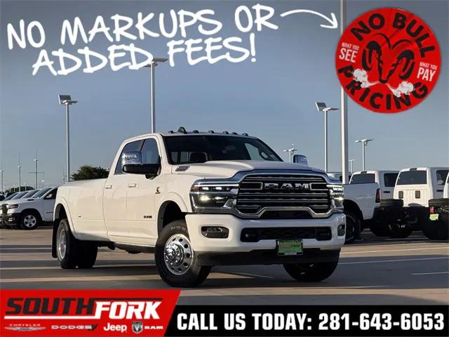 2025 RAM Ram 3500 RAM 3500 LIMITED LONGHORN CREW CAB 4X4 8 BOX