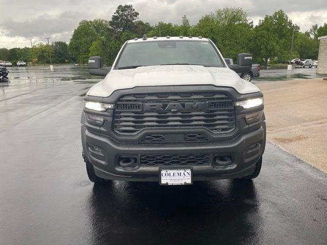 2025 RAM Ram 5500 Chassis Cab RAM 5500 TRADESMAN CHASSIS CREW CAB 4X4 60 CA