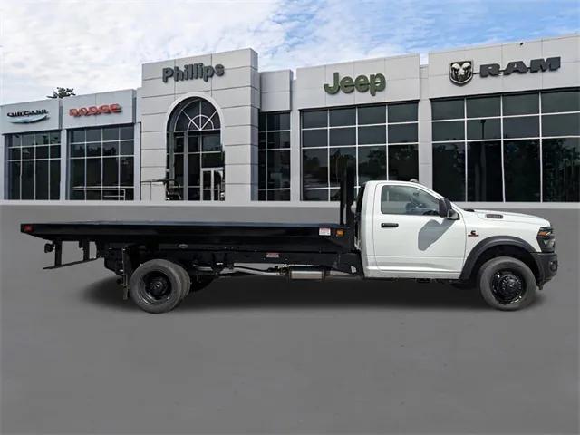 2025 RAM Ram 5500 Chassis Cab RAM 5500 TRADESMAN CHASSIS REGULAR CAB 4X4 120 CA
