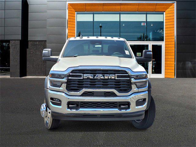 2025 RAM Ram 4500 Chassis Cab RAM 4500 BIG HORN CHASSIS CREW CAB 4X4 60 CA 2025 RAM Ram 4500 Chassis Cab RAM 4500 BIG HORN CHASSIS CREW CAB 4X4 60 CA