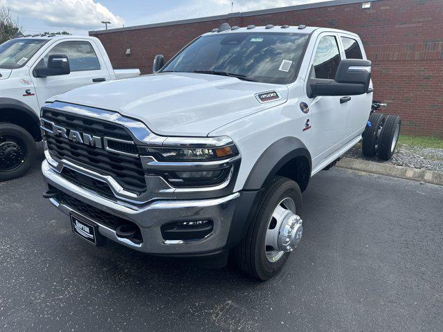 2025 RAM Ram 4500 Chassis Cab RAM 4500 TRADESMAN CHASSIS CREW CAB 4X4 60 CA 2025 RAM Ram 4500 Chassis Cab RAM 4500 TRADESMAN CHASSIS CREW CAB 4X4 60 CA