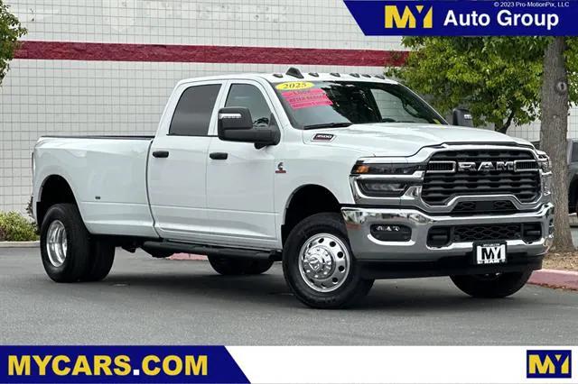 2025 RAM Ram 3500 RAM 3500 TRADESMAN CREW CAB 4X4 8 BOX