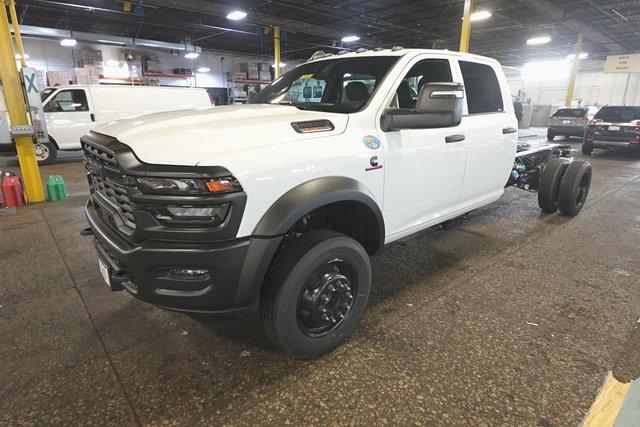 2025 RAM Ram 5500 Chassis Cab RAM 5500 TRADESMAN CHASSIS CREW CAB 4X4 84 CA