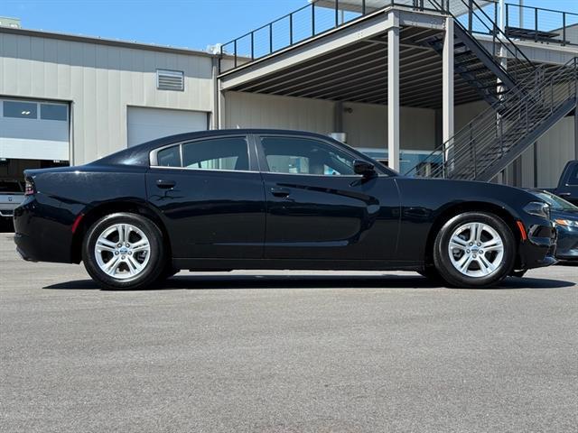 2022 Dodge Charger SXT RWD