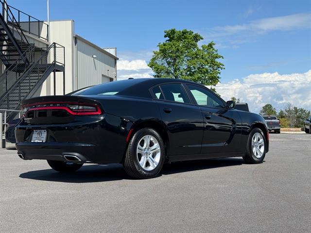 2022 Dodge Charger SXT RWD
