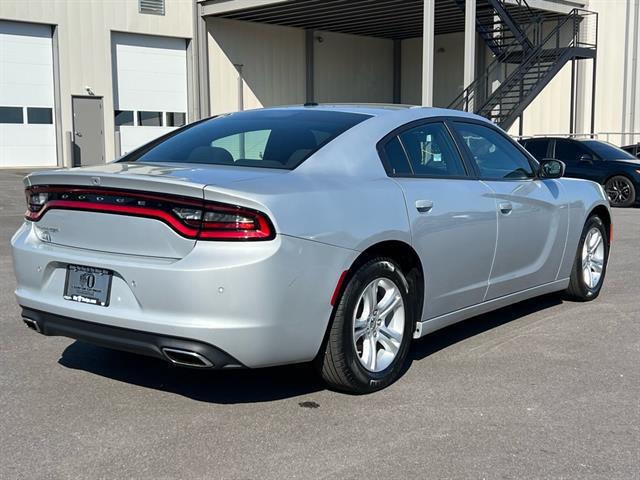 2022 Dodge Charger SXT RWD