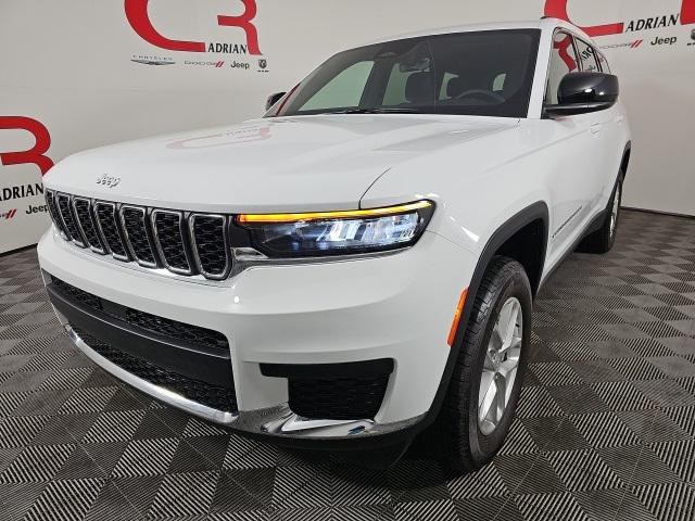 2025 Jeep Grand Cherokee GRAND CHEROKEE L LAREDO X 4X4