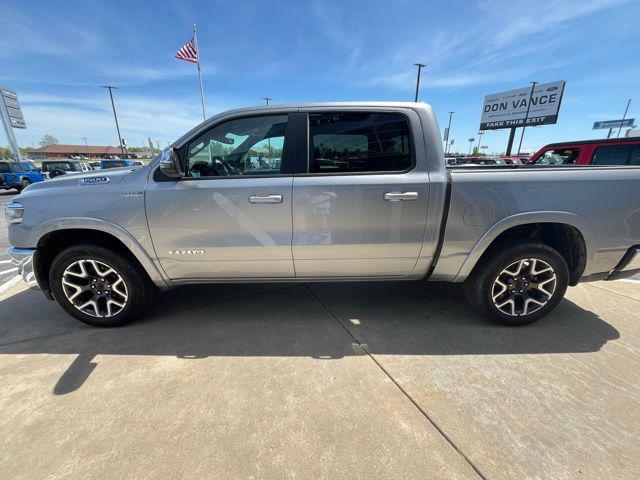 2025 RAM 1500 Laramie Crew Cab 4x4 57 Box