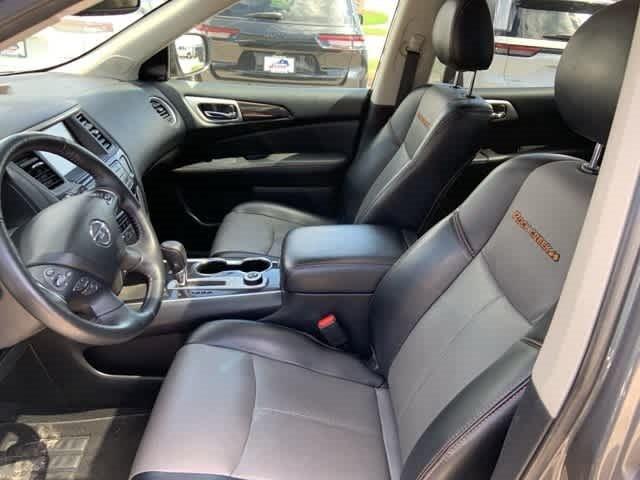 2020 Nissan Pathfinder SL 4WD