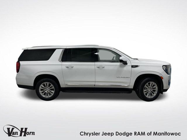 2023 GMC Yukon XL 4WD SLT