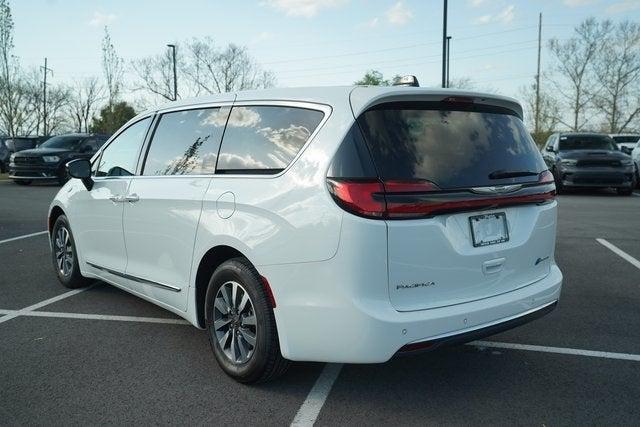 2023 Chrysler Pacifica Hybrid Limited