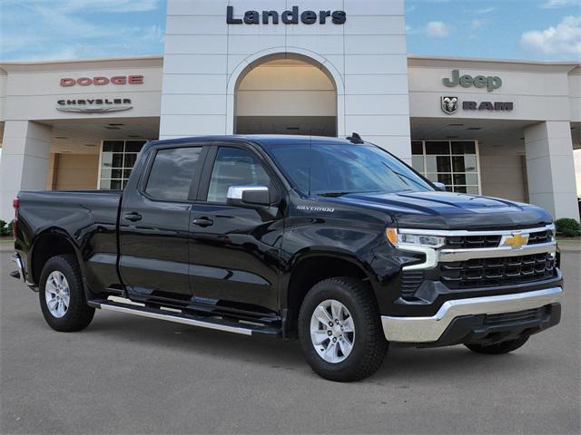2024 Chevrolet Silverado 1500 2WD Crew Cab Standard Bed LT