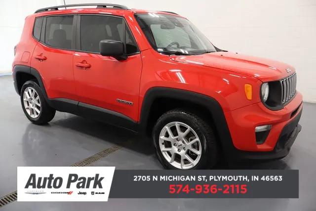 2022 Jeep Renegade Latitude 4x4 2022 Jeep Renegade Latitude 4x4