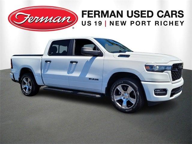 2025 RAM 1500 Tradesman Crew Cab 4x4 57 Box