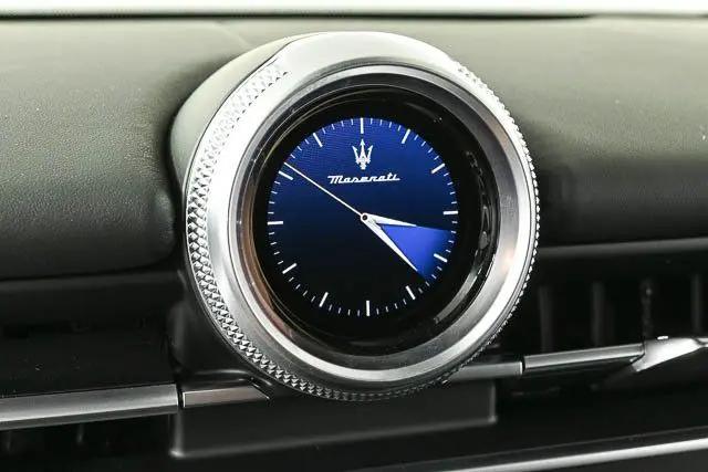2025 Maserati Grecale Folgore Standard