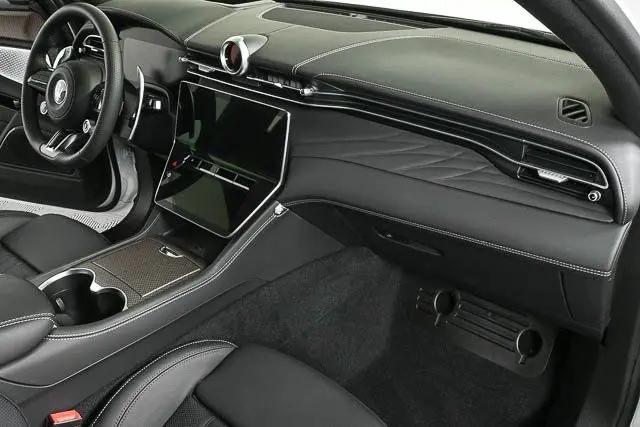 2025 Maserati Grecale Folgore Standard
