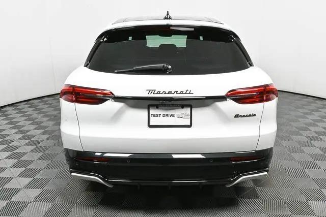2025 Maserati Grecale Folgore Standard
