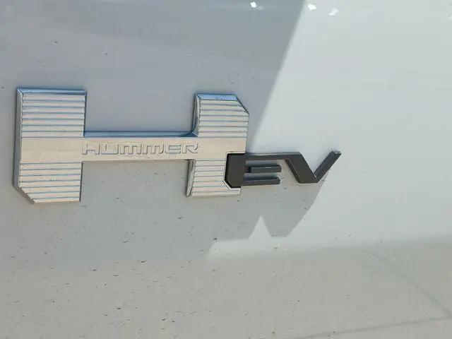 2025 GMC HUMMER EV 2X e4WD