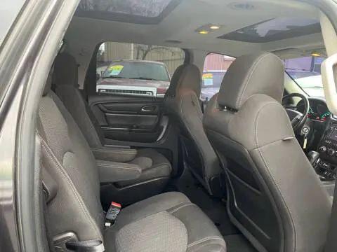 2017 Chevrolet Traverse 1LT