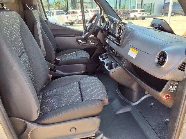 2025 Mercedes-Benz Sprinter 3500XD Standard Roof 4-Cyl Diesel HO
