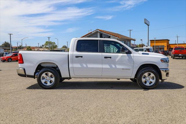 2025 RAM Ram 1500 RAM 1500 TRADESMAN CREW CAB 4X4 57 BOX