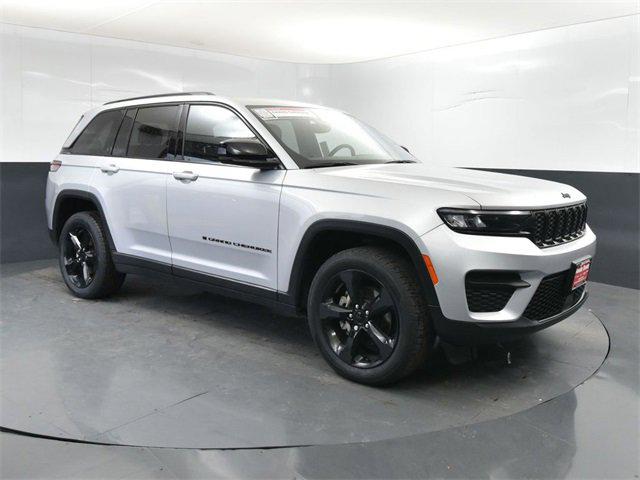 2023 Jeep Grand Cherokee Altitude 4x4
