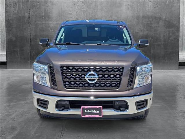 2019 Nissan TITAN SV