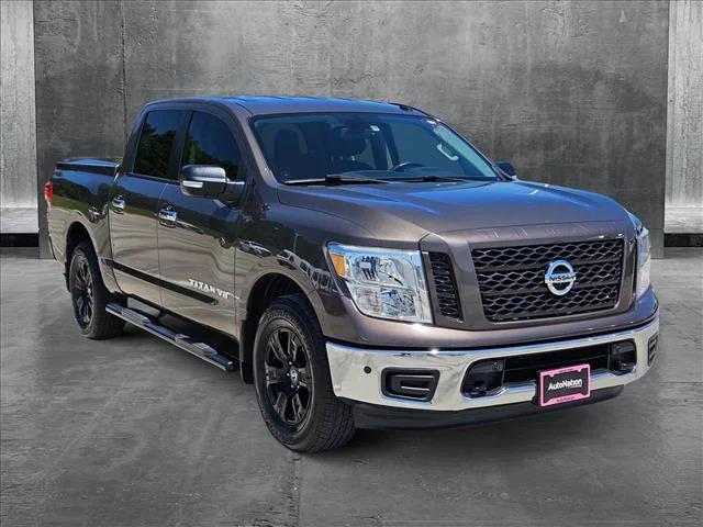 2019 Nissan TITAN SV