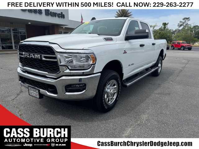 2022 RAM 2500 Tradesman Crew Cab 4x4 64 Box