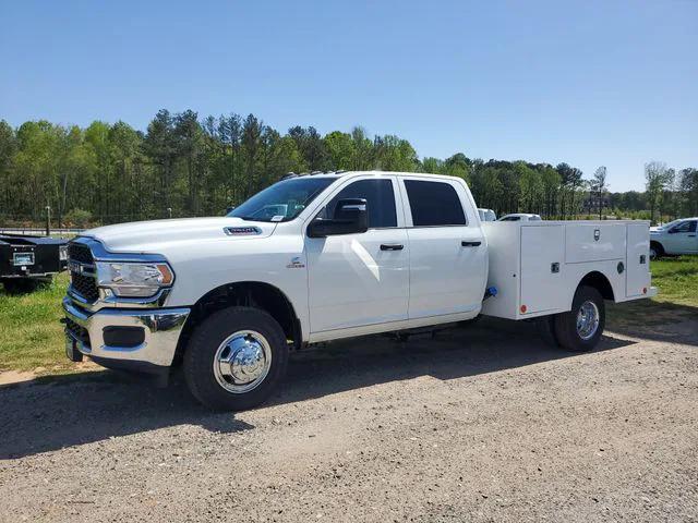 2024 RAM Ram 3500 Chassis Cab RAM 3500 TRADESMAN CREW CAB CHASSIS 4X4 60 CA