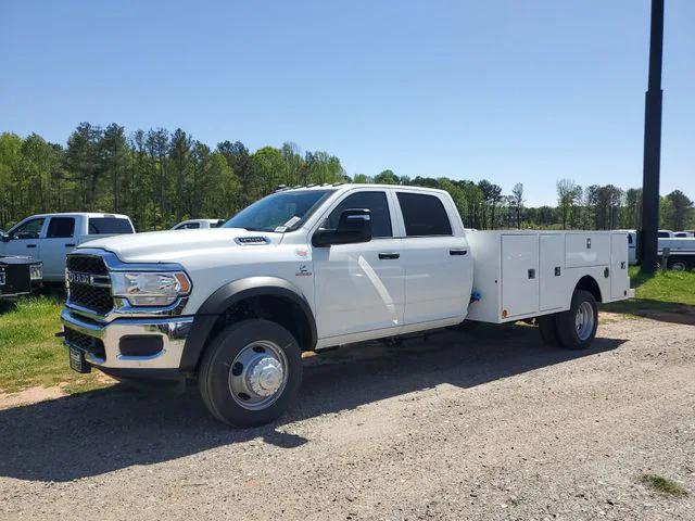 2024 RAM Ram 5500 Chassis Cab RAM 5500 TRADESMAN CHASSIS CREW CAB 4X4 84 CA