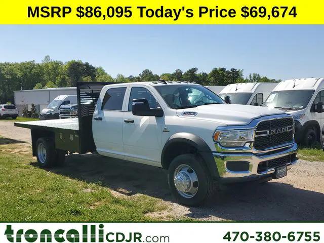 2024 RAM Ram 5500 Chassis Cab RAM 5500 TRADESMAN CHASSIS CREW CAB 4X4 84 CA