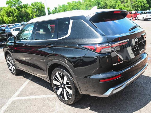 2025 Mitsubishi Outlander PLATINUM EDITION 2.5 S-AWC