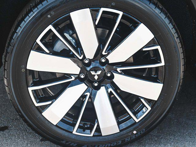 2025 Mitsubishi Outlander PLATINUM EDITION 2.5 S-AWC