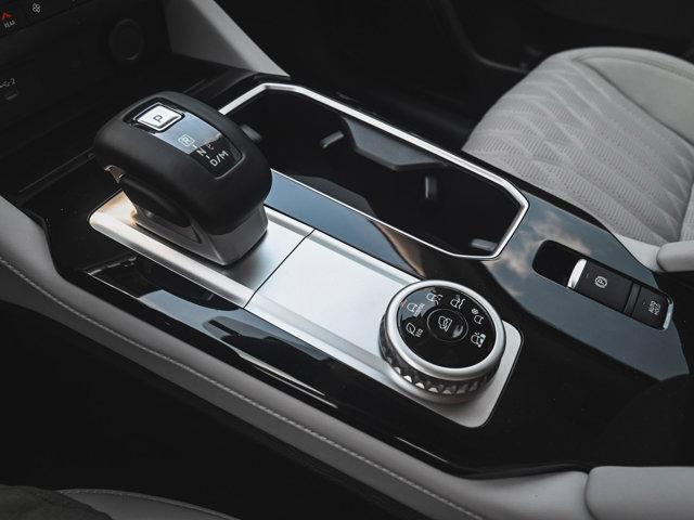 2025 Mitsubishi Outlander PLATINUM EDITION 2.5 S-AWC
