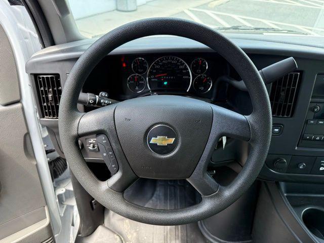 2025 Chevrolet Express Cutaway Work Van