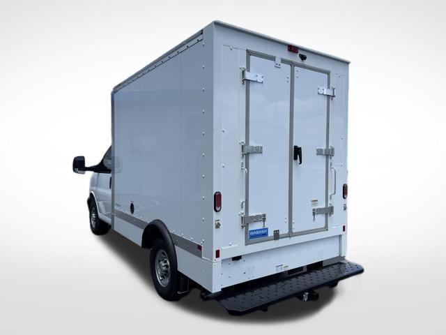 2025 Chevrolet Express Cutaway Work Van