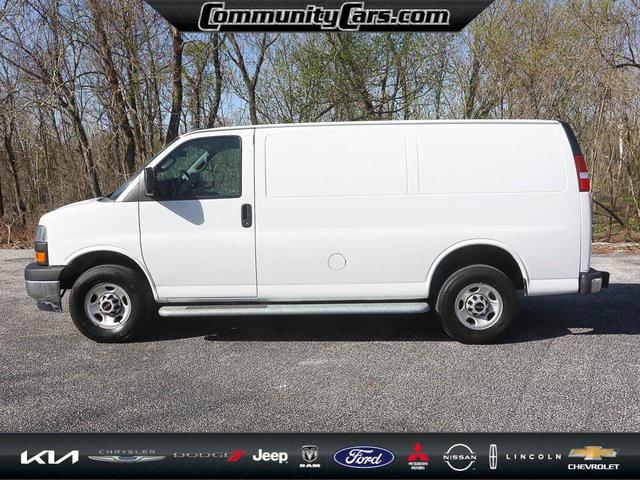 2022 GMC Savana Cargo RWD 2500 Regular Wheelbase Work Van