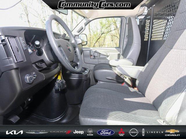 2022 GMC Savana Cargo RWD 2500 Regular Wheelbase Work Van