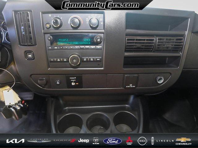 2022 GMC Savana Cargo RWD 2500 Regular Wheelbase Work Van