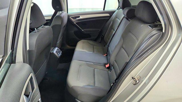 2016 Volkswagen Golf TSI S 4-Door