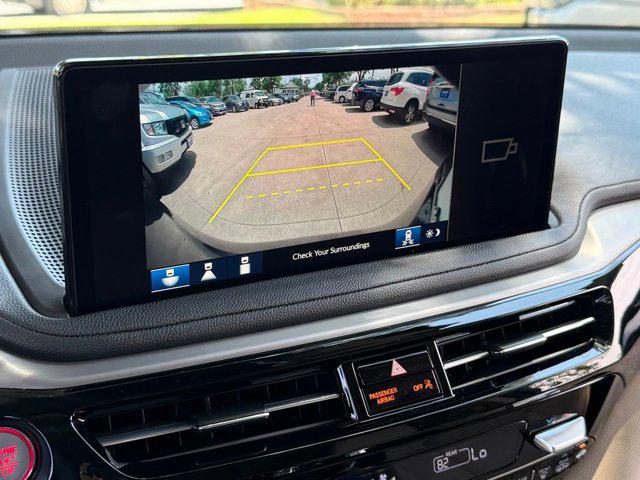2025 Acura MDX Standard