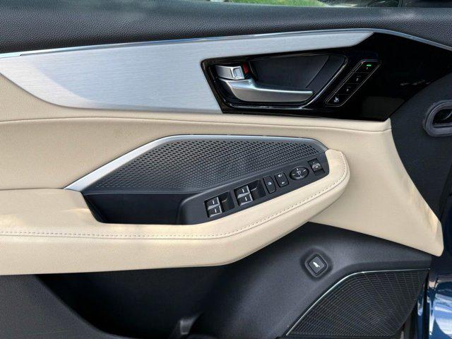 2025 Acura MDX Standard