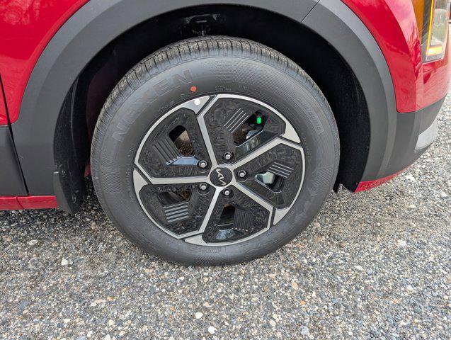 2025 Kia Niro LX