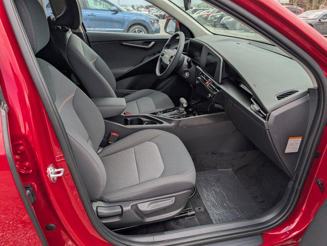 2025 Kia Niro LX