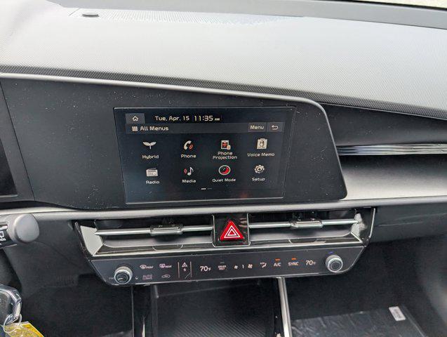 2025 Kia Niro LX