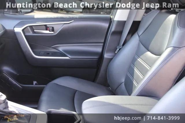 2023 Toyota RAV4 XLE Premium