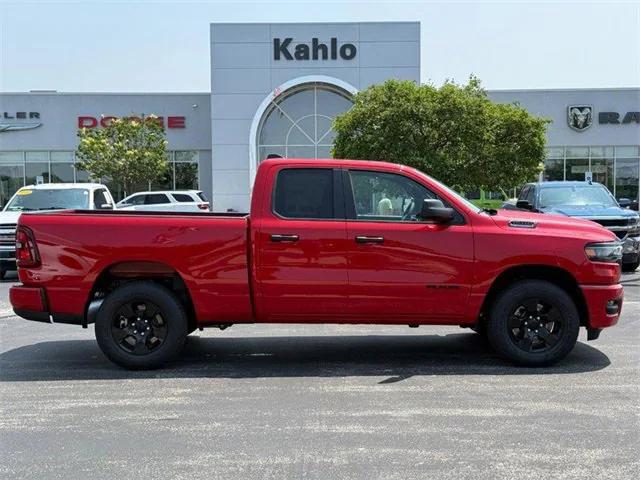 2025 RAM Ram 1500 RAM 1500 TRADESMAN QUAD CAB 4X4 64 BOX