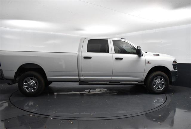 2025 RAM Ram 3500 RAM 3500 TRADESMAN CREW CAB 4X4 8 BOX