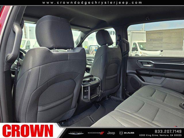 2025 Ram 1500 Big Horn Crew Cab 4x2 5'7" Box